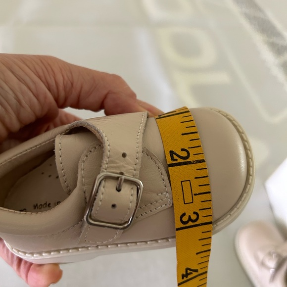 New in the box spain leather infant shoes size 18 - Picture 10 of 13